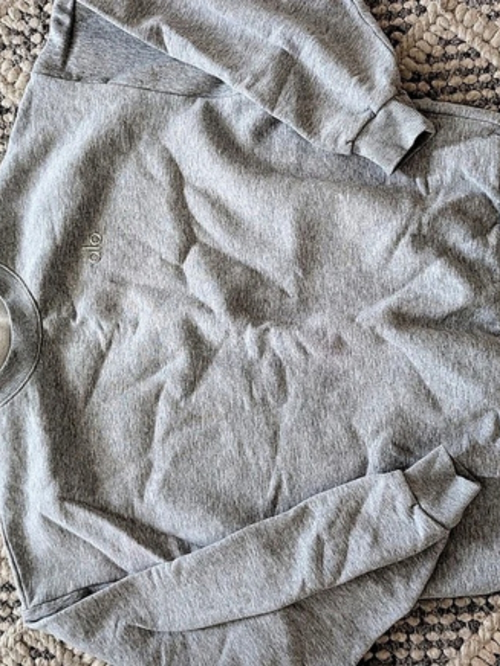 Alo Yoga Accolade Crew Neck Pullover Gray Sweatshirt Medium